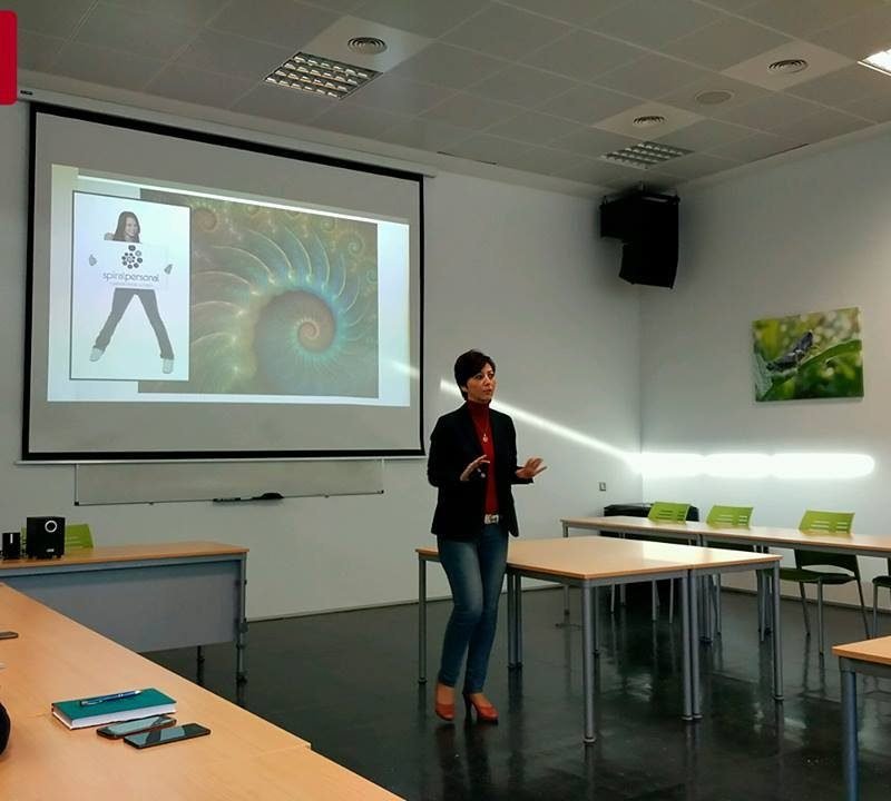 Imagen de Presentaci 25c3 25b3n 2bde 2bspiral 2ben 2bcen.jpg