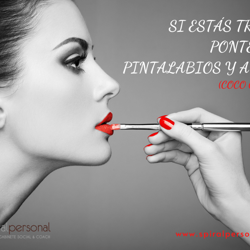 Imagen de Si estás triste, ponte más pintalabios y ataca (coco chanel) (1)