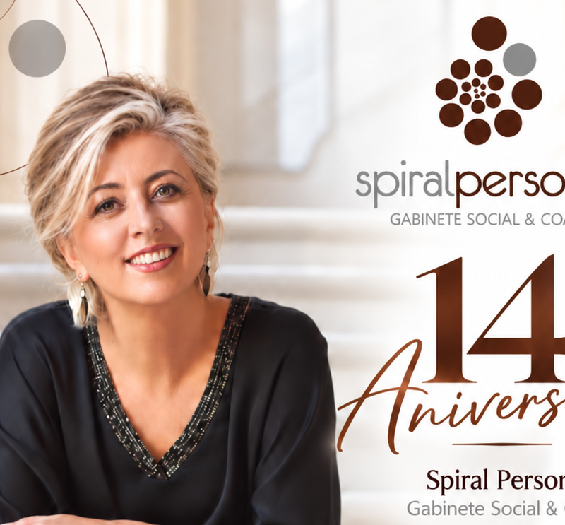 Imagen de Cartel elegante del 14º aniversario spiral personal